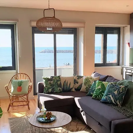 Casa de Férias The Shore@greencoast - Waterfront House Espinho *